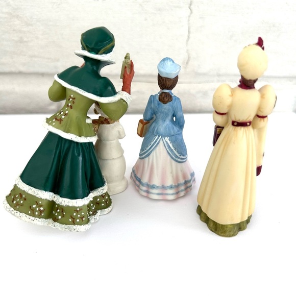 Vintage 1986 and 2006 Avon Miniature Porcelain Albee Lot of 3 - Picture 2 of 14